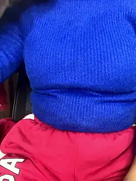 Snapshot of Cute-Russian chatting on January 9, 2026, 4:48 am Cute-Russian online show from January 9, 2026, 4:48 am