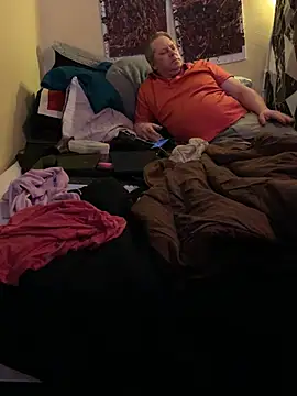 Snapshot of Mic_Oxinner chatting on February 7, 2026, 1:59 pm Mic Oxinner online show from February 7, 2026, 1:59 pm