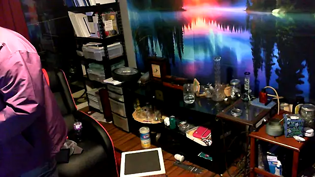 Snapshot of Mic_Oxinner chatting on March 16, 2026, 5:44 am Mic Oxinner online show from March 16, 2026, 5:44 am