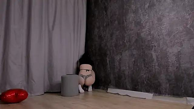 AnnaTrueno online show from March 2, 2026, 6:04 pm