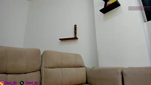 Snapshot of Dani_javi chatting on November 15, 2025, 12:19 am Dani javi online show from November 15, 2025, 12:19 am