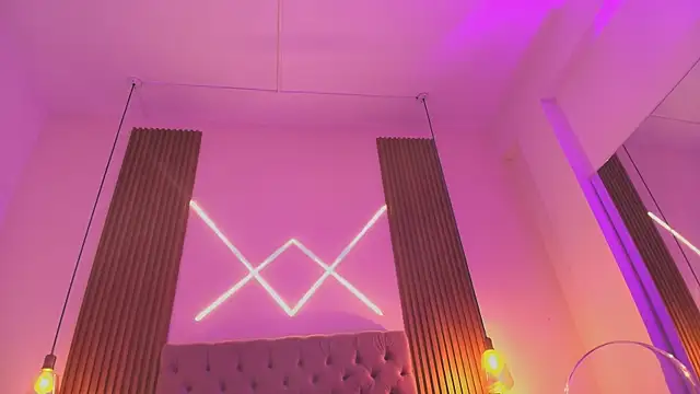 Snapshot of Sophia_turneer chatting on October 15, 2025, 4:34 am Sophia turneer online show from October 15, 2025, 4:34 am