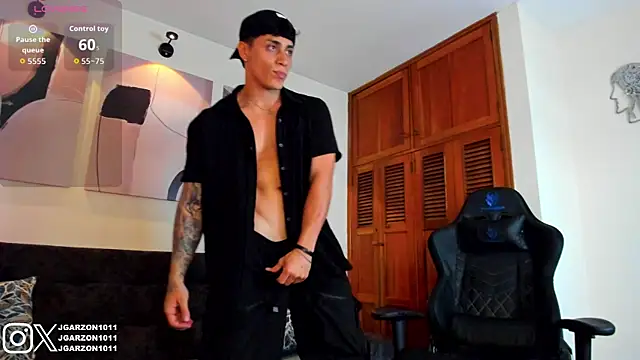  joansoto online show from November 24, 2025, 4:40 pm