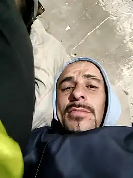 Snapshot of fire_menxxx001 chatting on January 11, 2026, 6:18 am fire menxxx001 online show from January 11, 2026, 6:18 am