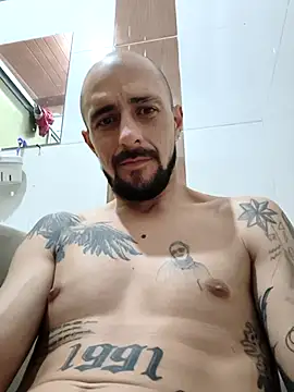 Snapshot of fire_menxxx001 chatting on April 10, 2026, 4:44 pm fire menxxx001 online show from April 10, 2026, 4:44 pm