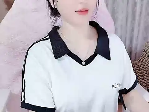  Lygn   online show from September 17, 2025, 3:57 pm