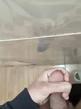 Snapshot of ssikerek23 chatting on November 1, 2025, 1:07 am ssikerek23 online show from November 1, 2025, 1:07 am