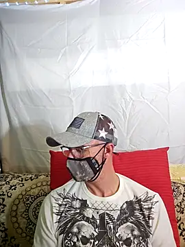 Snapshot of Cadillacninja chatting on October 21, 2025, 5:30 am Cadillacninja online show from October 21, 2025, 5:30 am