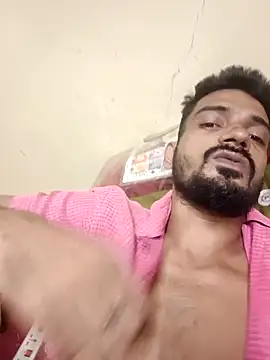 Snapshot of saggy1218 chatting on November 4, 2025, 9:03 pm saggy1218 online show from November 4, 2025, 9:03 pm