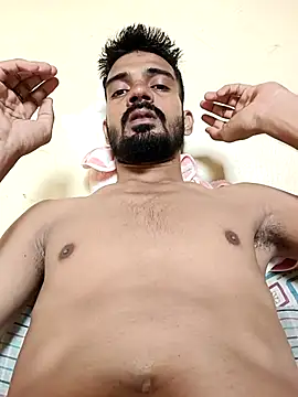 Snapshot of saggy1218 chatting on November 5, 2025, 9:31 am saggy1218 online show from November 5, 2025, 9:31 am