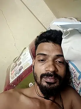 Snapshot of saggy1218 chatting on November 5, 2025, 9:48 pm saggy1218 online show from November 5, 2025, 9:48 pm