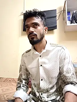 Snapshot of saggy1218 chatting on November 8, 2025, 2:28 pm saggy1218 online show from November 8, 2025, 2:28 pm