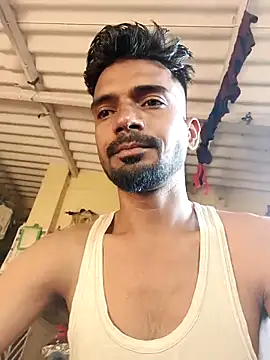 Snapshot of saggy1218 chatting on December 15, 2025, 11:14 am saggy1218 online show from December 15, 2025, 11:14 am