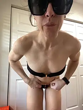 Snapshot of mrs__unknown chatting on March 10, 2026, 3:39 pm mrs unknown online show from March 10, 2026, 3:39 pm