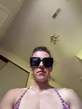 Snapshot of mrs__unknown chatting on April 8, 2026, 4:07 pm mrs unknown online show from April 8, 2026, 4:07 pm