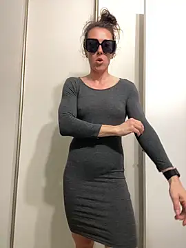 Snapshot of mrs__unknown chatting on April 16, 2026, 11:29 pm mrs unknown online show from April 16, 2026, 11:29 pm