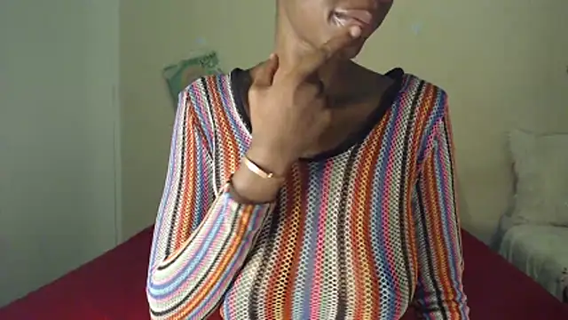 Snapshot of Blacktittiex02 chatting on February 11, 2026, 10:15 pm Blacktittiex02 online show from February 11, 2026, 10:15 pm