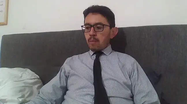 Diptongo online show from March 18, 2025, 10:04 pm