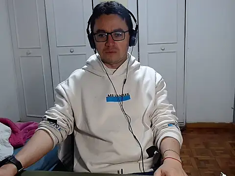 Diptongo online show from December 13, 2025, 11:10 pm