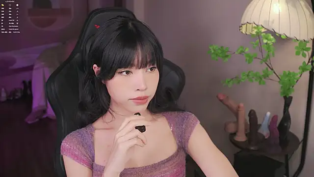 Snapshot of Miuzxc chatting on January 12, 2026, 11:26 am Miuzxc online show from January 12, 2026, 11:26 am