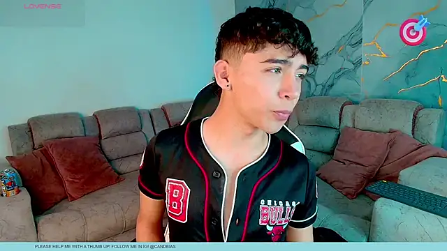 Snapshot of Niico_Cruz chatting on February 10, 2026, 10:36 pm Niico Cruz online show from February 10, 2026, 10:36 pm