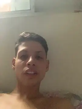 Snapshot of matheuszk_007 chatting on January 16, 2026, 8:35 pm matheuszk 007 online show from January 16, 2026, 8:35 pm