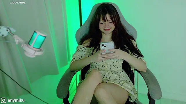 Snapshot of stephybrown chatting on December 6, 2024, 12:12 am stephybrown online show from December 6, 2024, 12:12 am