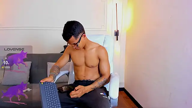 Paradise boy s online show from February 28, 2026, 5:58 pm