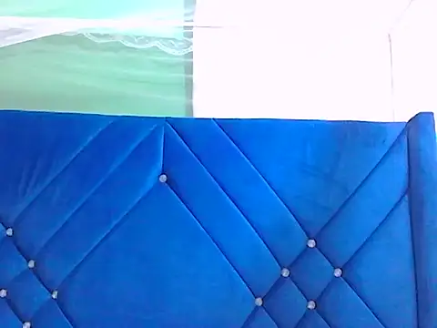 Snapshot of Baibe-leila chatting on October 6, 2025, 3:48 am Baibe-leila online show from October 6, 2025, 3:48 am