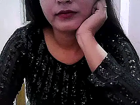 Model-Tanya online show from January 24, 2025, 2:41 pm