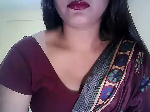 Snapshot of Model-Tanya chatting on January 15, 2026, 8:19 am Model-Tanya online show from January 15, 2026, 8:19 am