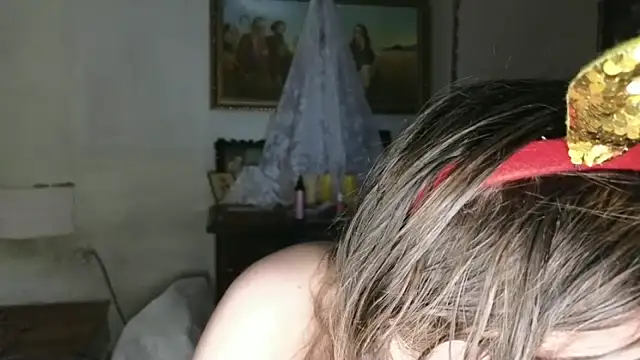 Snapshot of MAMA69LAMA chatting on December 22, 2025, 6:38 pm MAMA69LAMA online show from December 22, 2025, 6:38 pm