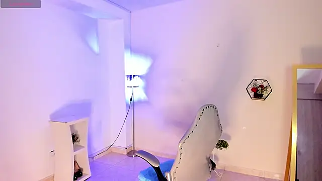 Snapshot of amelyaDreams chatting on December 1, 2025, 8:03 pm amelyaDreams online show from December 1, 2025, 8:03 pm