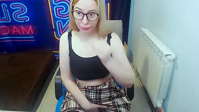 Snapshot of kerakiss877 chatting on March 8, 2026, 10:02 pm kerakiss877 online show from March 8, 2026, 10:02 pm