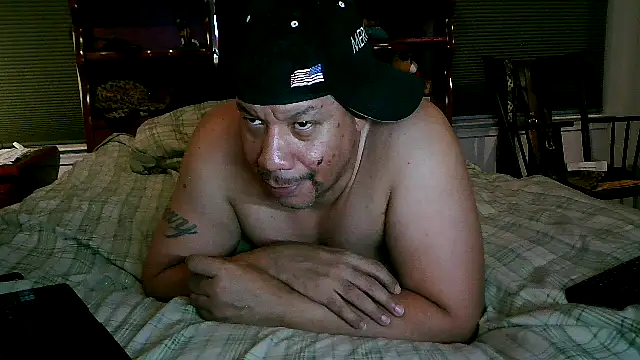 Snapshot of pimpdaddy4ever chatting on January 15, 2025, 1:56 am pimpdaddy4ever online show from January 15, 2025, 1:56 am