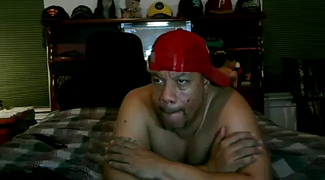 Snapshot of pimpdaddy4ever chatting on January 30, 2025, 3:11 am pimpdaddy4ever online show from January 30, 2025, 3:11 am
