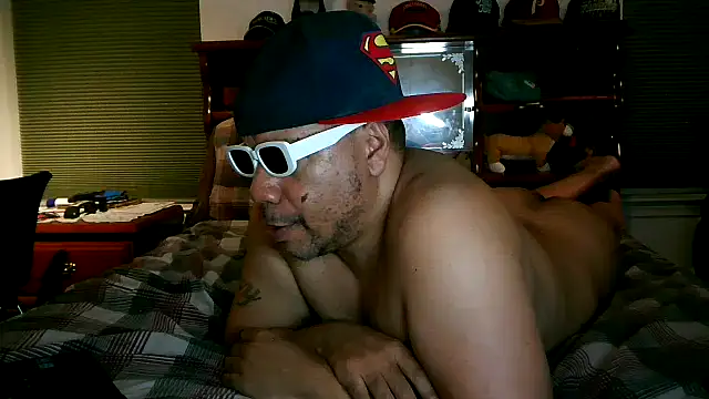 Snapshot of pimpdaddy4ever chatting on February 10, 2025, 7:26 am pimpdaddy4ever online show from February 10, 2025, 7:26 am