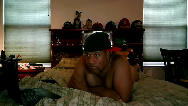 Snapshot of pimpdaddy4ever chatting on September 10, 2025, 2:50 pm pimpdaddy4ever online show from September 10, 2025, 2:50 pm