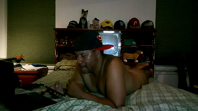 Snapshot of pimpdaddy4ever chatting on September 17, 2025, 5:20 am pimpdaddy4ever online show from September 17, 2025, 5:20 am