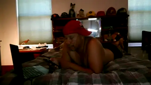 Snapshot of pimpdaddy4ever chatting on October 4, 2025, 8:07 pm pimpdaddy4ever online show from October 4, 2025, 8:07 pm
