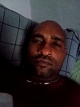 Beto0815 online show from February 3, 2026, 2:53 am