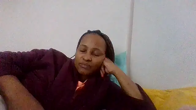 BabeAssXX online show from May 2, 2026, 6:07 am