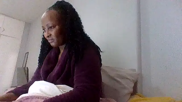 BabeAssXX online show from May 29, 2026, 6:11 am