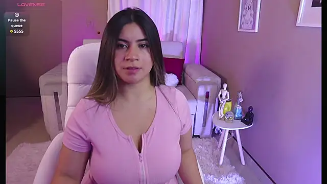 sweet alice m online show from September 10, 2025, 1:55 pm