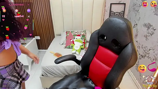 MADISON ROWAN1 online show from December 23, 2025, 3:59 am