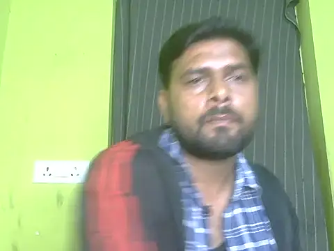 Couple hina online show from December 17, 2025, 1:17 pm