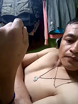 Snapshot of BafflingWhatsis chatting on December 19, 2025, 10:11 am BafflingWhatsis online show from December 19, 2025, 10:11 am