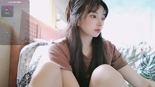 Snapshot of Nery_Asian chatting on January 25, 2025, 2:26 am Nery Asian online show from January 25, 2025, 2:26 am