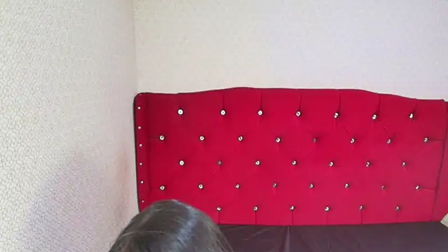 Snapshot of Lilyevansx chatting on April 26, 2026, 4:04 pm Lilyevansx online show from April 26, 2026, 4:04 pm