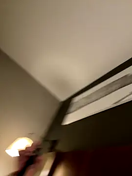 itsdaddi2u online show from December 14, 2025, 6:08 am